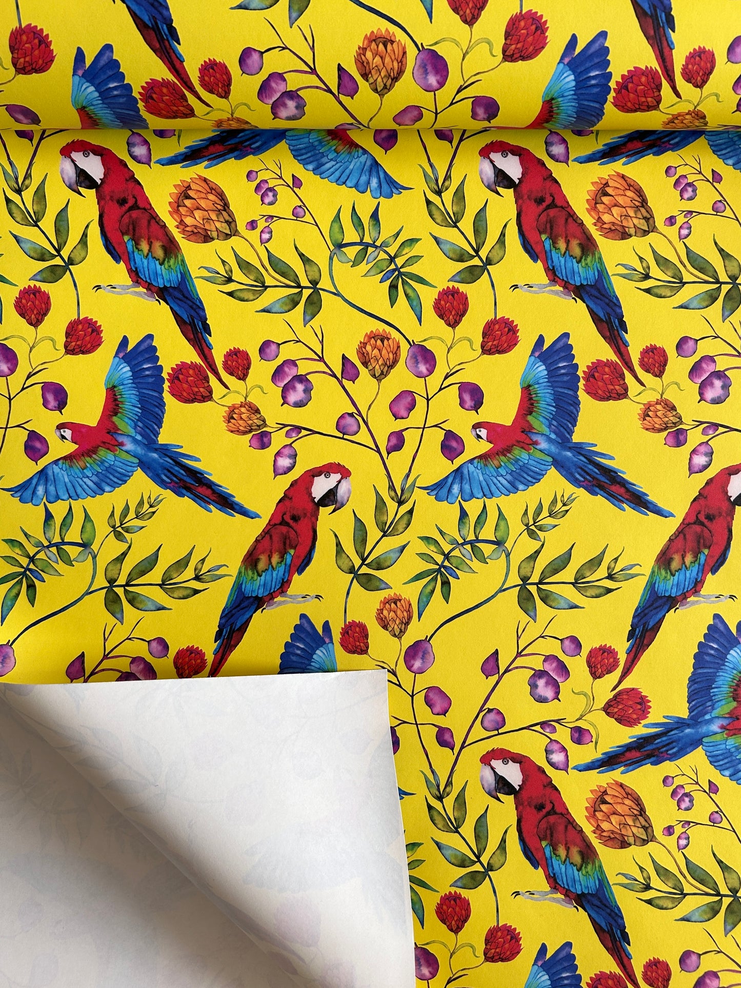 Pierre Parrot A4 Wallpaper Sample (Yellow)