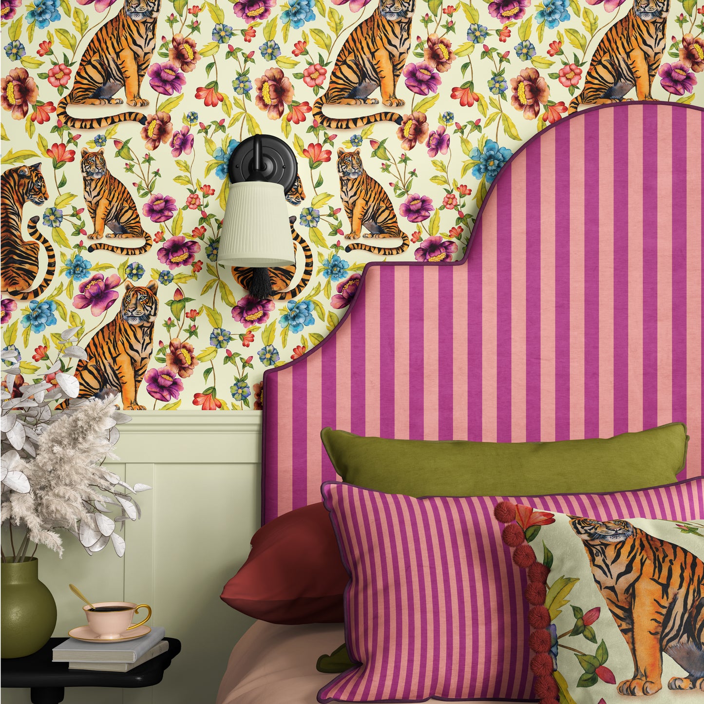 Trisha Tiger A3 Wallpaper Sample (Pale Yellow)